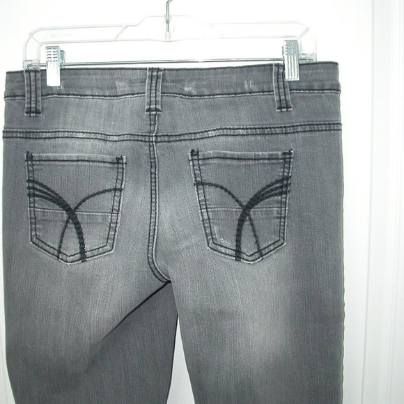 Grey Stone Wash Yessica (German) Jeans - Picture 6 of 7